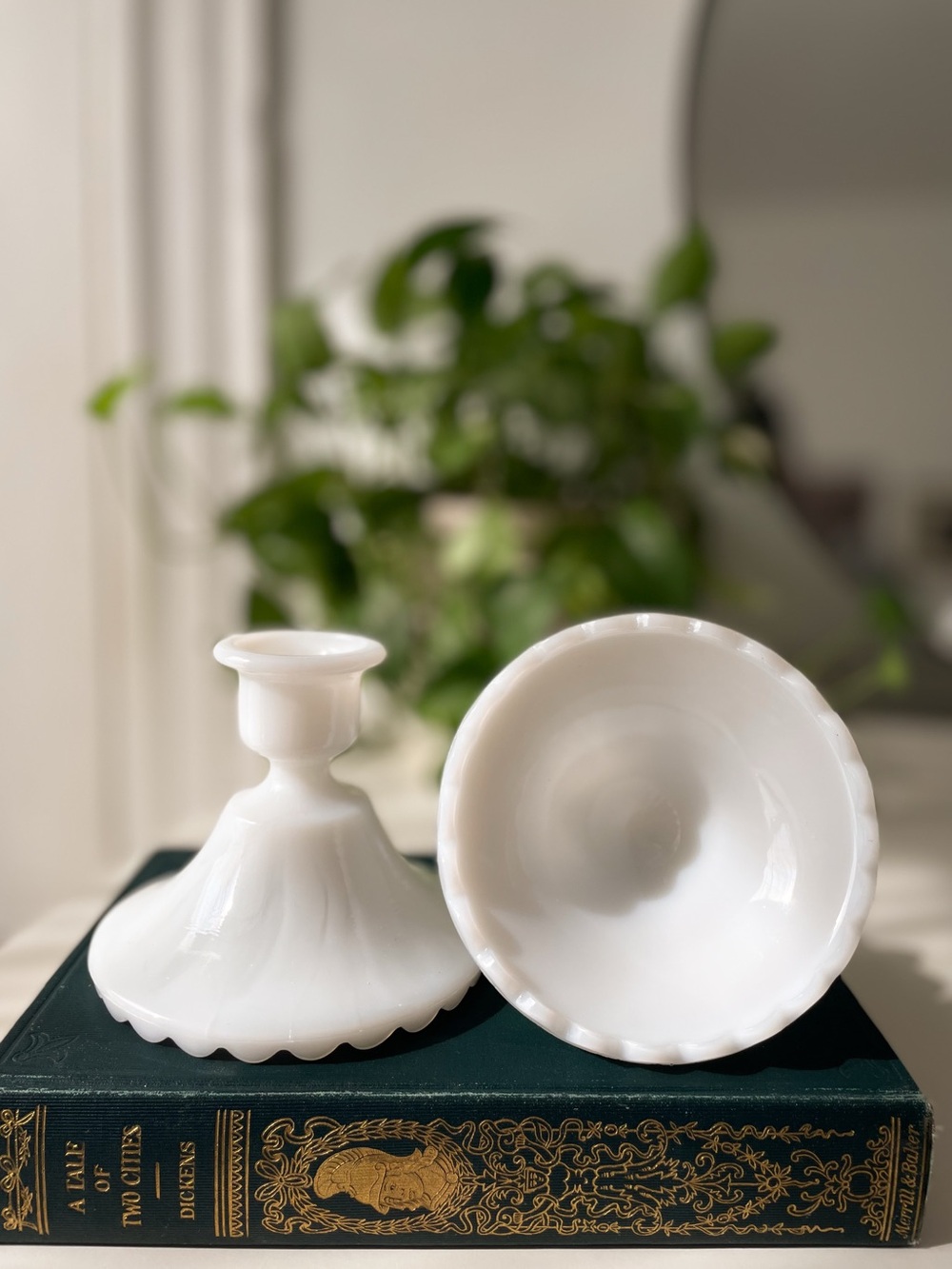 Vintage White Milk Glass Taper Candle Holders Pair - Scalloped Pie Crust Base - Picture 3 of 13